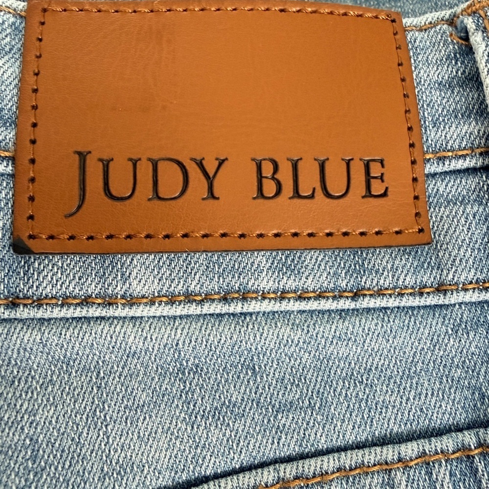 Judy Blue Wide Crop Jeans Size 7/28 - Picture 7 of 7